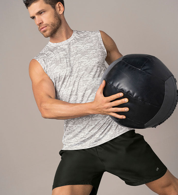 Ropa deportiva masculina Leo