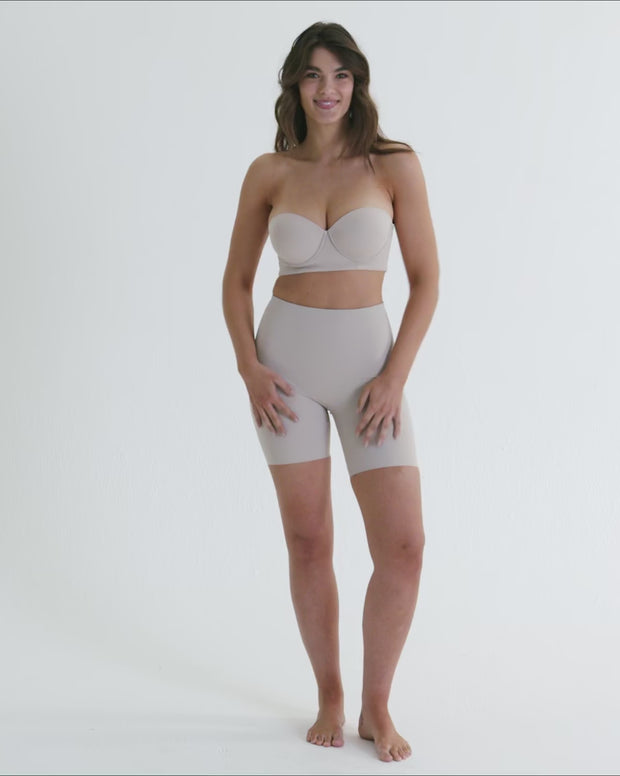 Panty short invisible de control de abdomen efecto levanta cola