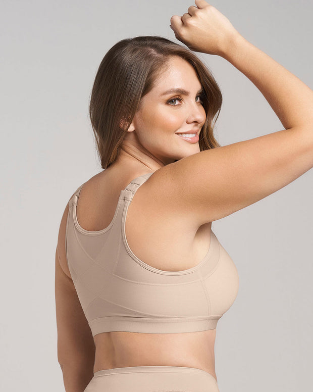Brasier facilitador de postura con control de volumen del busto multi/functional