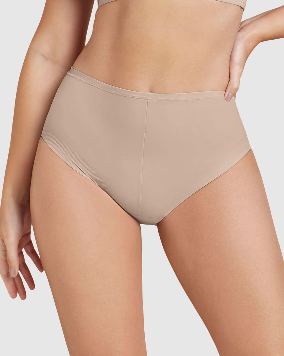 Panty clásico invisible con ajuste perfecto