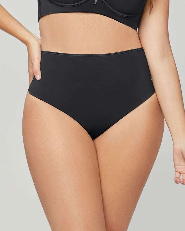 Panty faja brasilera de control fuerte tiro alto