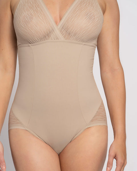 Faja tipo body con bralette incorporado con control de abdomen#color_802-cafe-claro