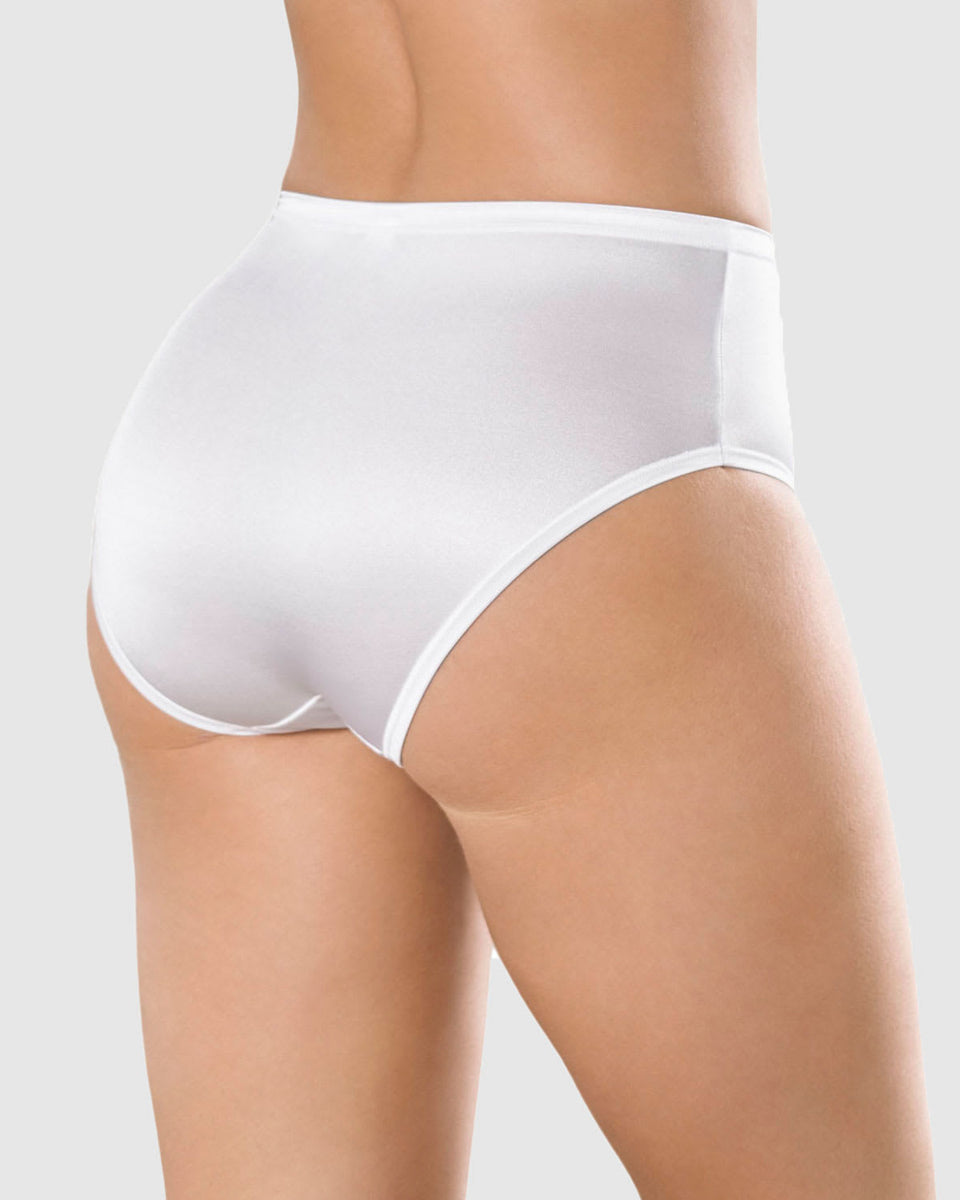 Panty clásico pierna alta con excelente cubrimiento tela suave