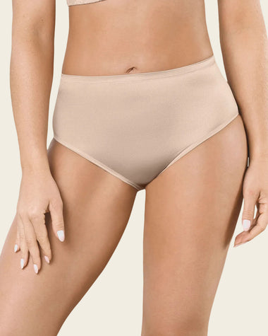 Panty clásico pierna alta con excelente cubrimiento tela suave#color_878-beige