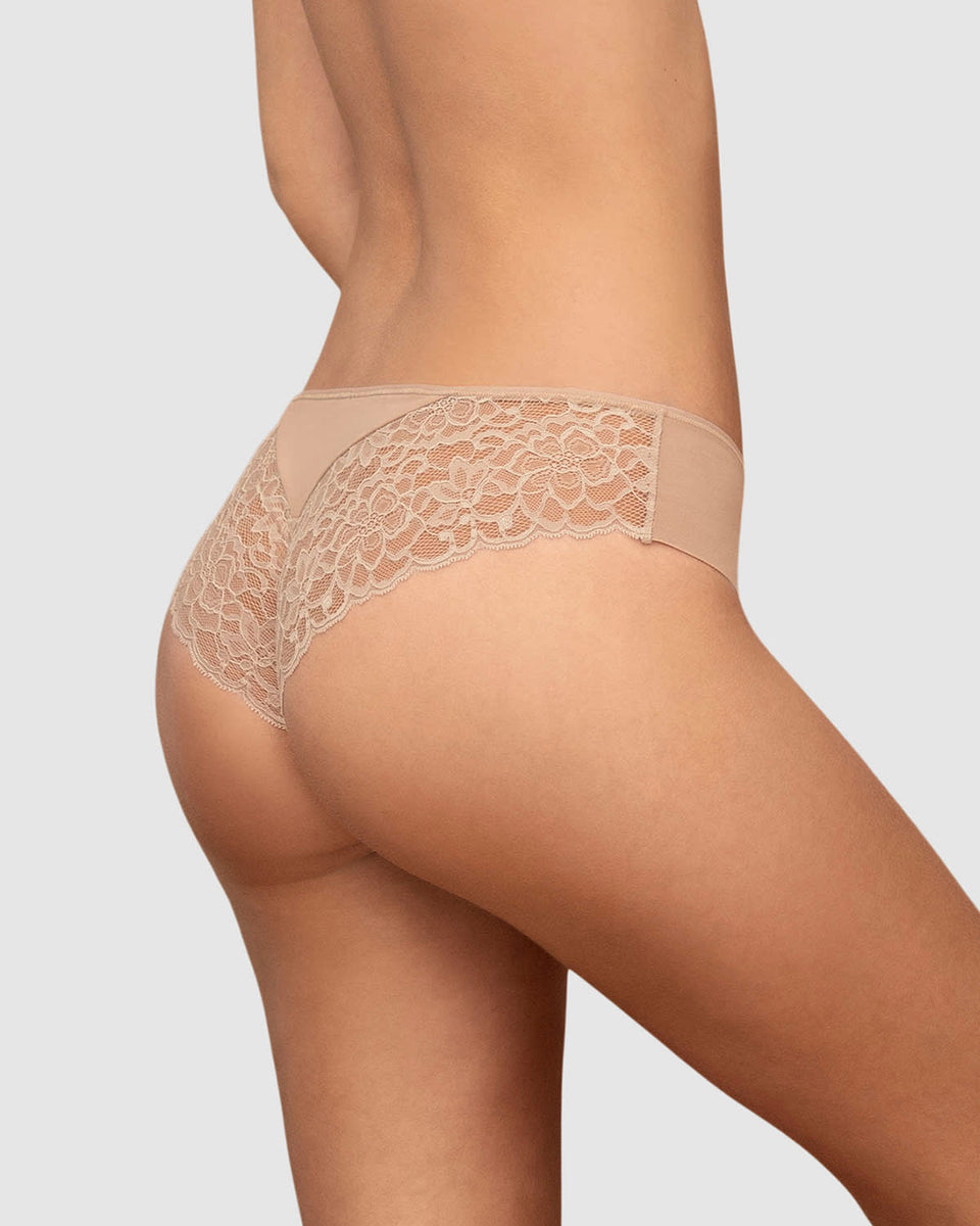 Panty cachetero descaderado en encaje y tela lisa