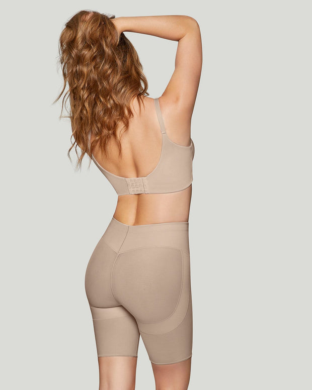 Panty faja tipo short levanta cola de control en abdomen