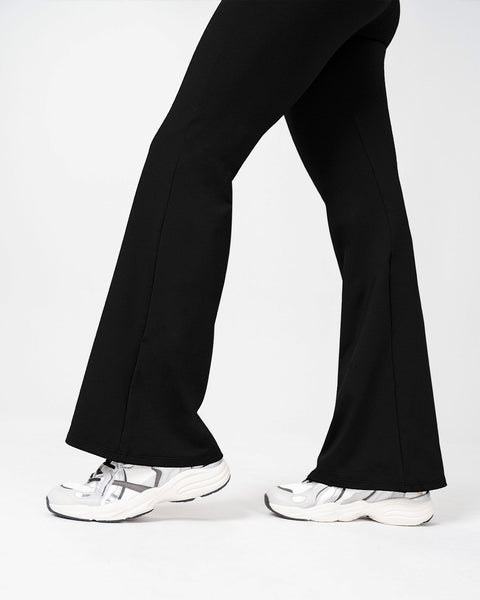 Legging bota ancha con control en abdomen y muslos#color_700-negro