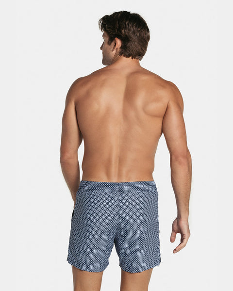 Pantaloneta de baño con malla interna y cintura ajustable#color_055-estampado-azul-oscuro