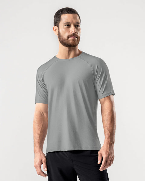 Camiseta deportiva con tela texturizada y transpirable#color_737-gris-claro