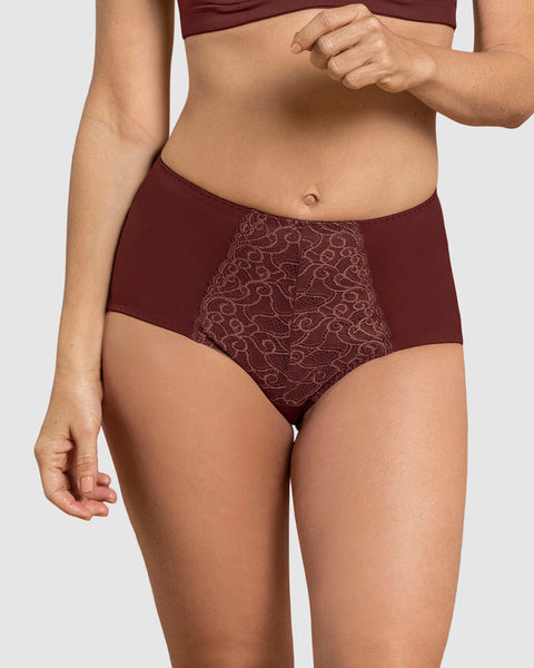 Panty clásico de control suave con toques de encaje en abdomen#color_a21-vino