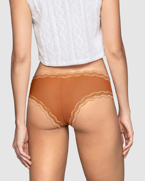 Panty cachetero en tul con toques de encaje suave al tacto#color_a34-ocre