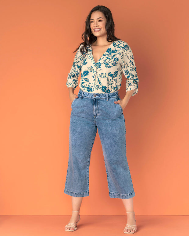 Blusa manga 3/4 con charretera no funcional
