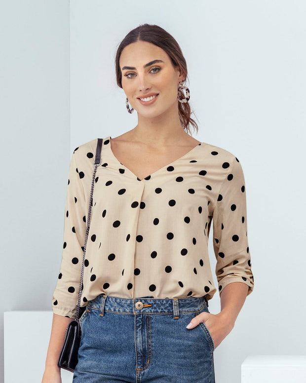 Blusa manga 3/4 con charretera no funcional