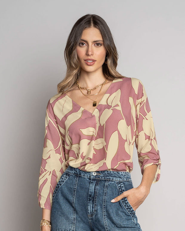 Blusa manga 3/4 con charretera no funcional