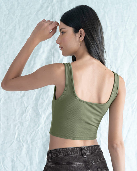 Camiseta manga sisa crop top en tejido acanalado#color_068-verde