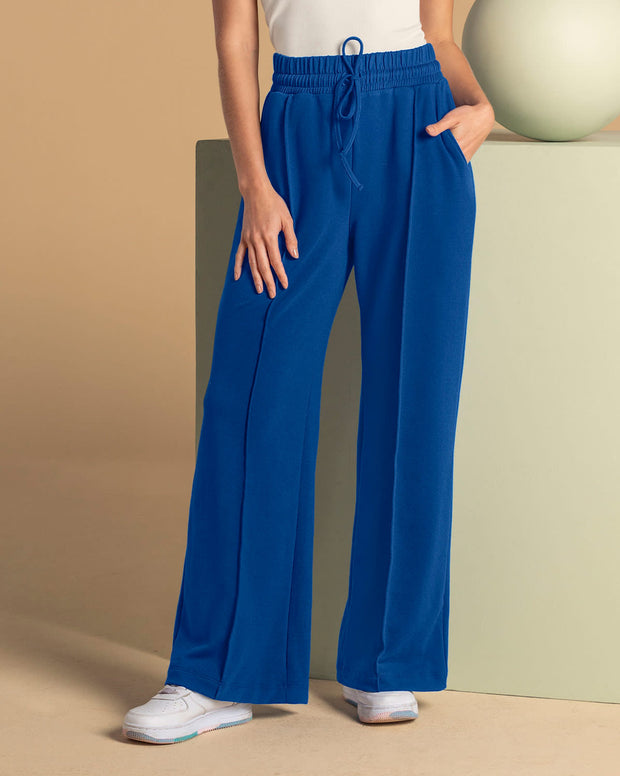 Pantalón tipo jogger con bota ancha