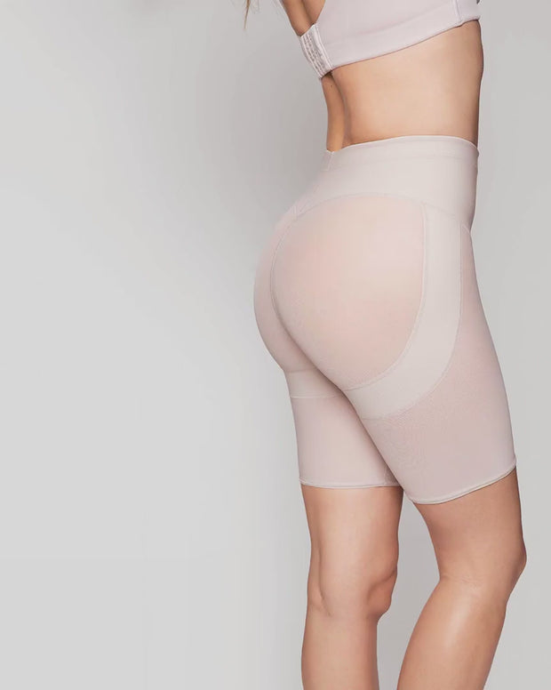 Panty faja tipo short levanta cola de control en abdomen